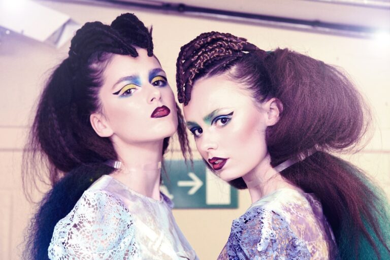 Fashion Psychology: How Clothing Choices Reflect Personality and Mood